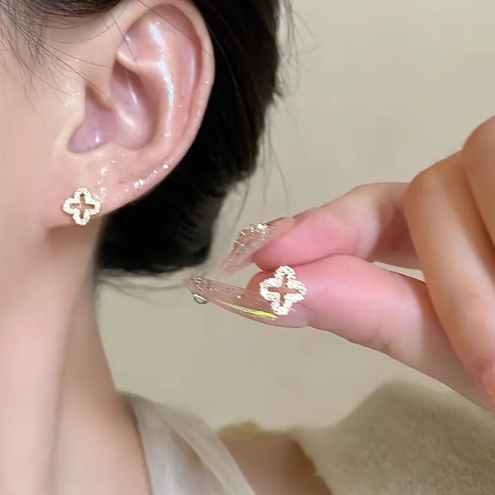 14K Pendant Gold Earrings, New